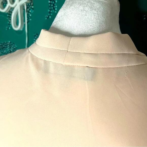 NWOT Nine West Blush Pink Loose Fitting V-Neck Blouse Tank Size S - Picture 5 of 7